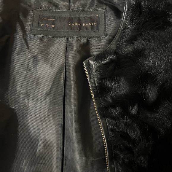 Zara Black Genuine Leather Jacket with Natural Fur - Picture 5 of 5
